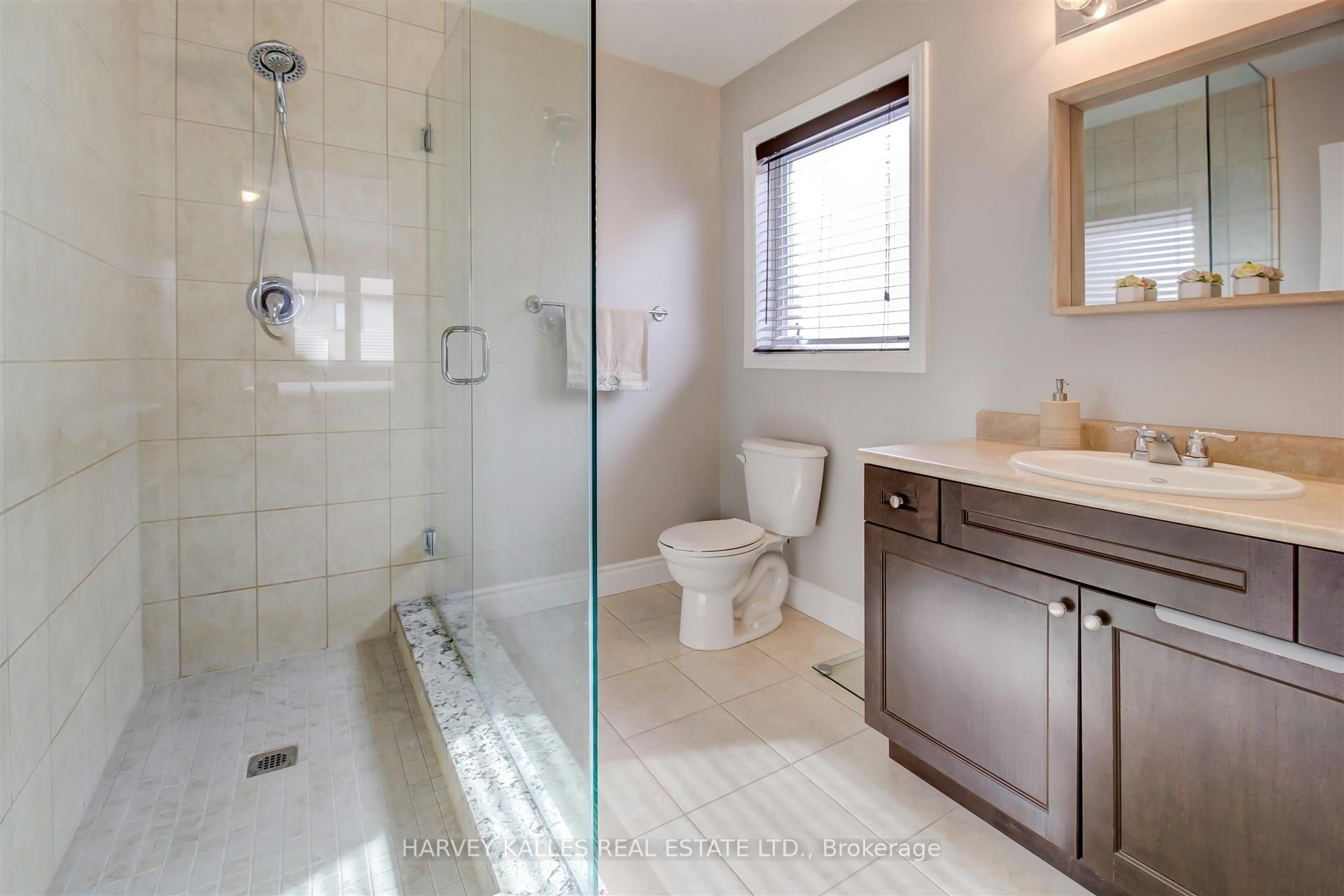 106 Eden Oak Trail, Kitchener, ON, N2A 0G6 - 19