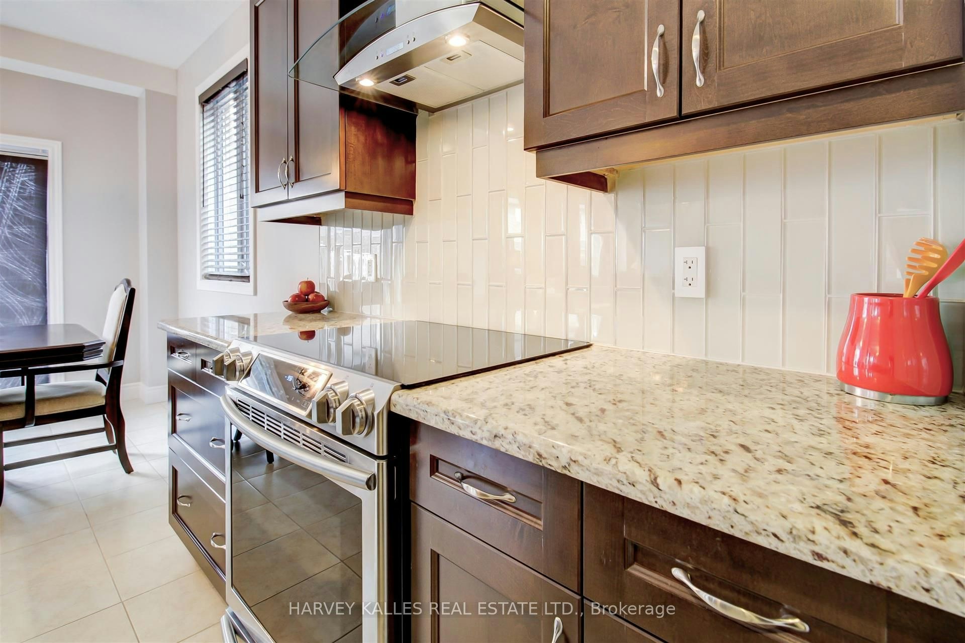 106 Eden Oak Trail, Kitchener, ON, N2A 0G6 - 10