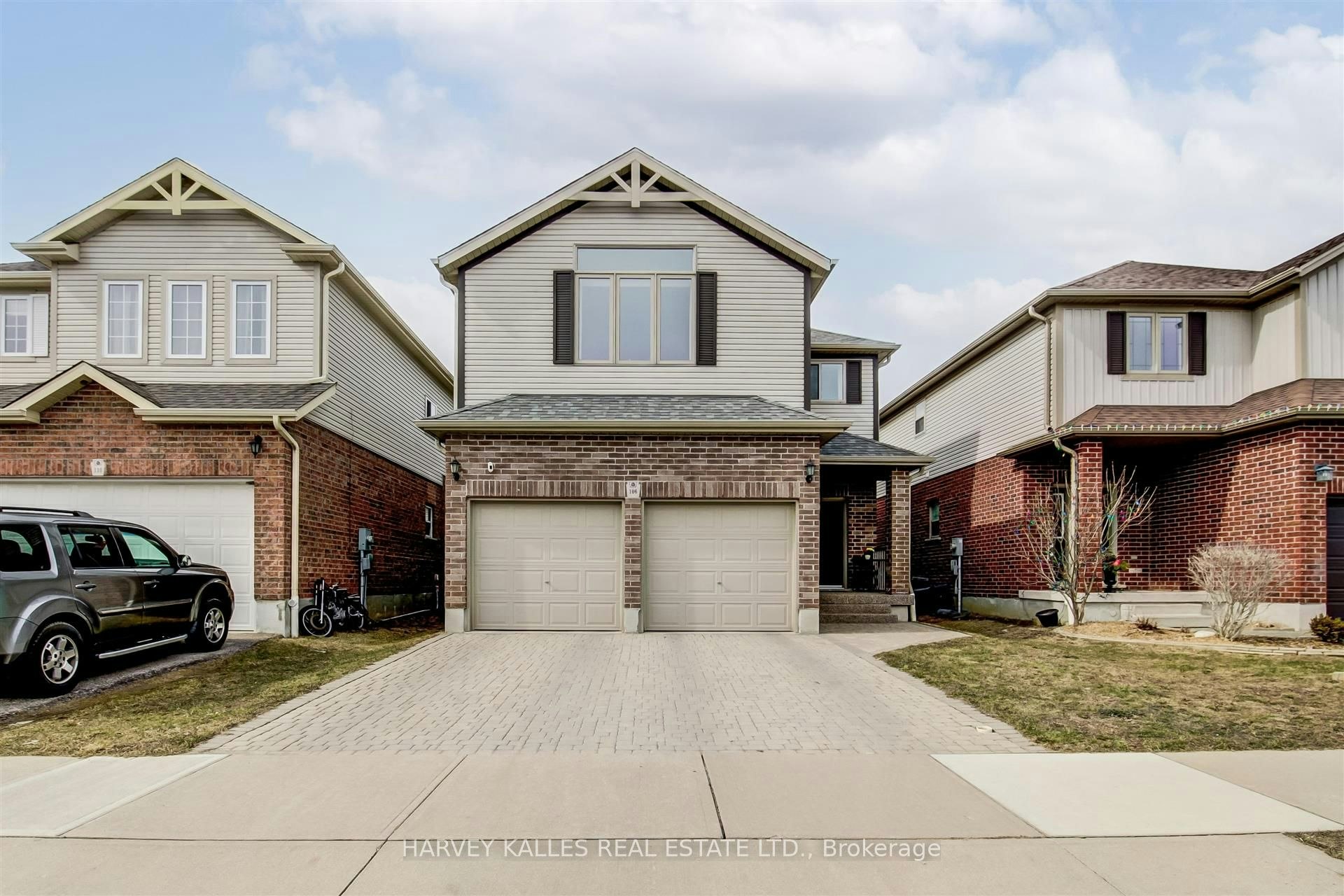 106 Eden Oak Trail, Kitchener, ON, N2A 0G6