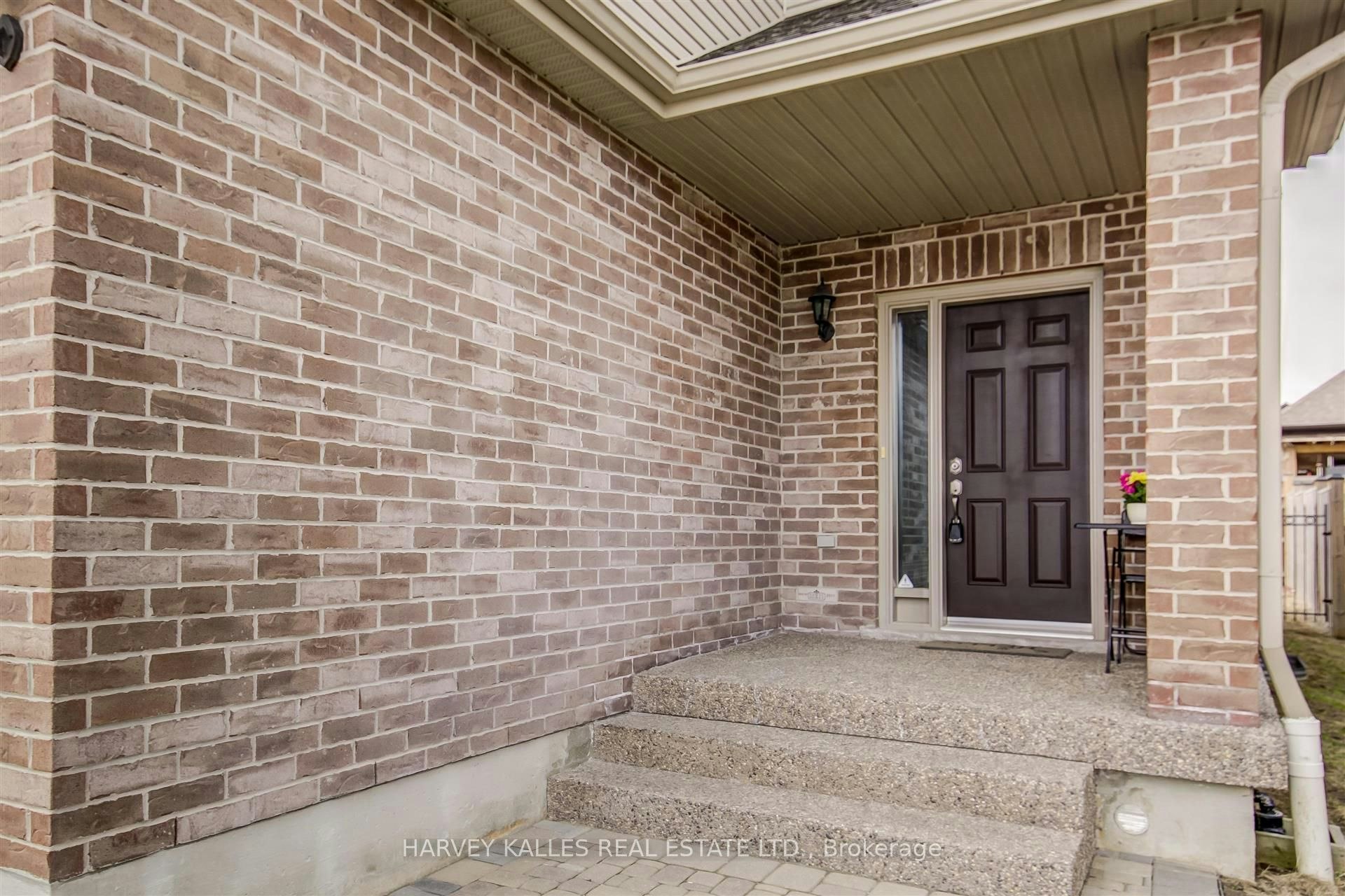 106 Eden Oak Trail, Kitchener, ON, N2A 0G6 - 3