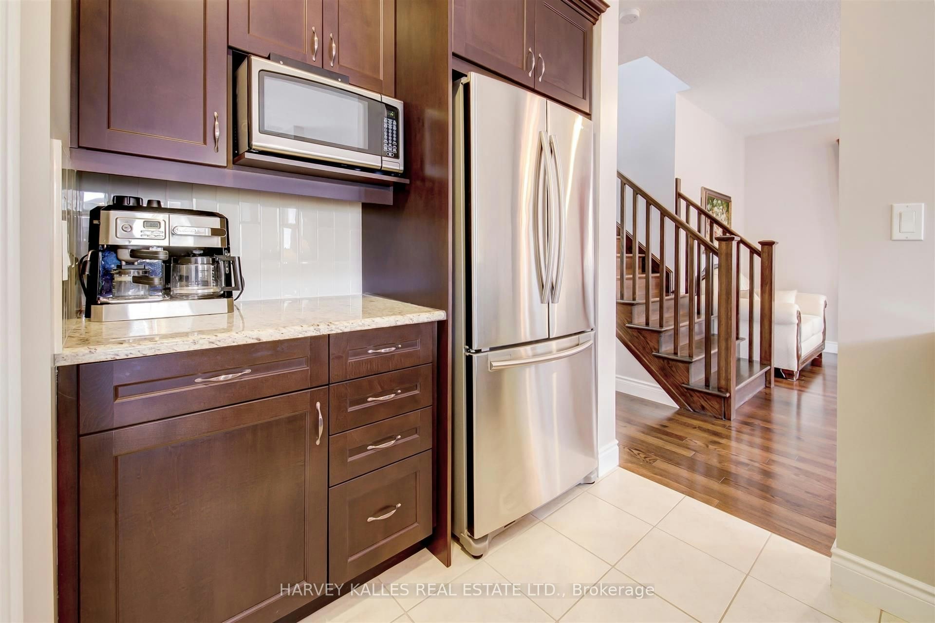 106 Eden Oak Trail, Kitchener, ON, N2A 0G6 - 11