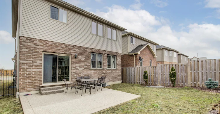 106 Eden Oak Trail, Kitchener, ON, N2A 0G6 - 26