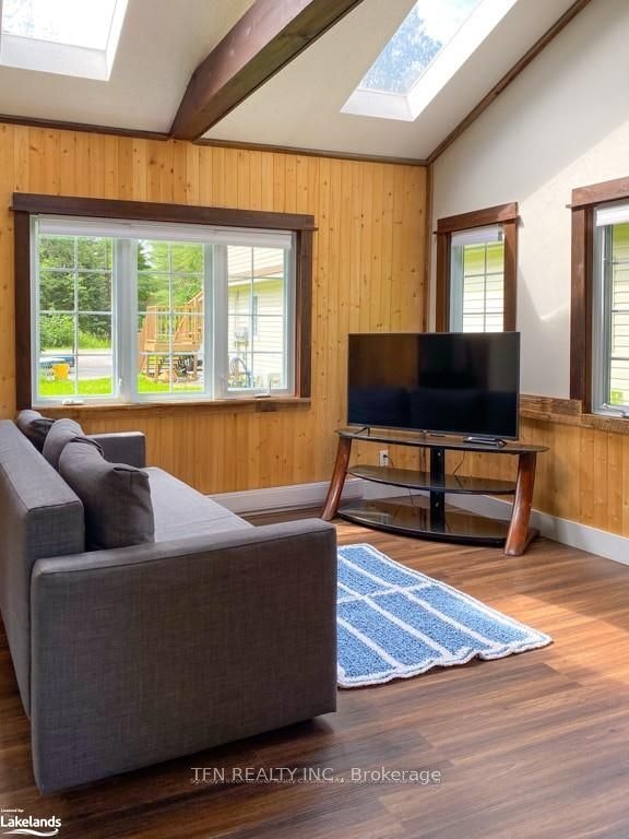 2-1502 Canning Road, Gravenhurst, ON, N3L 3E2 - 2