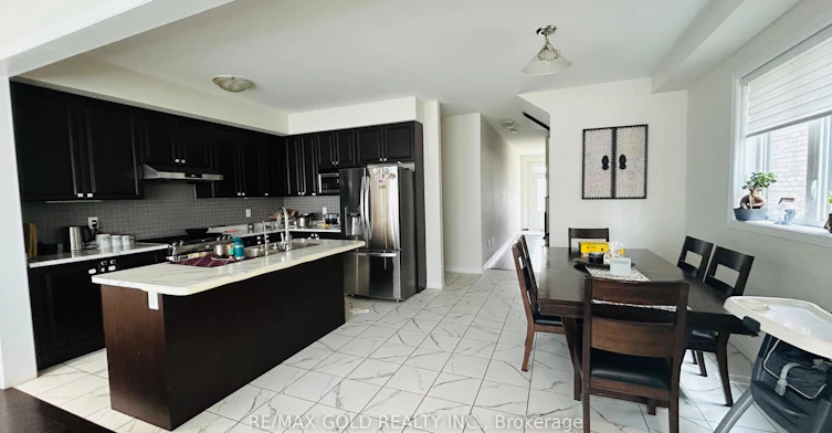 28 Amos Avenue, Brantford, ON, N3T 0V4 - 4