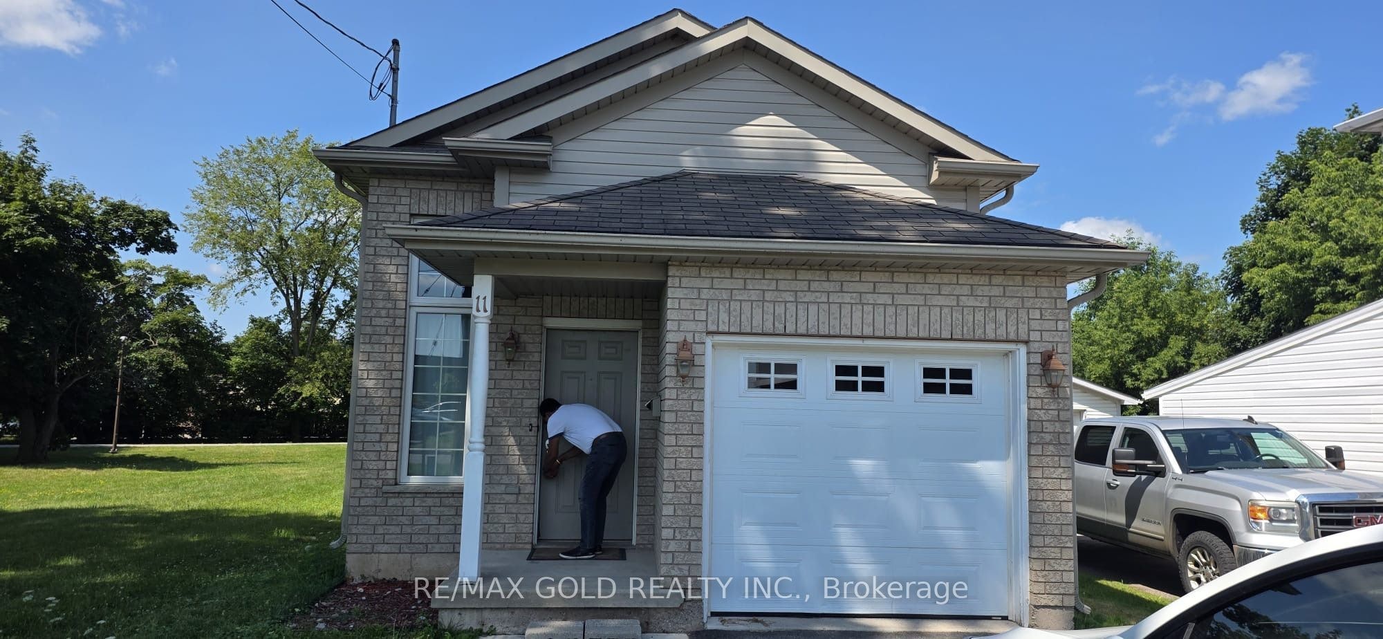 11 Rose Avenue, Welland, ON, L3C 2X1 - 12
