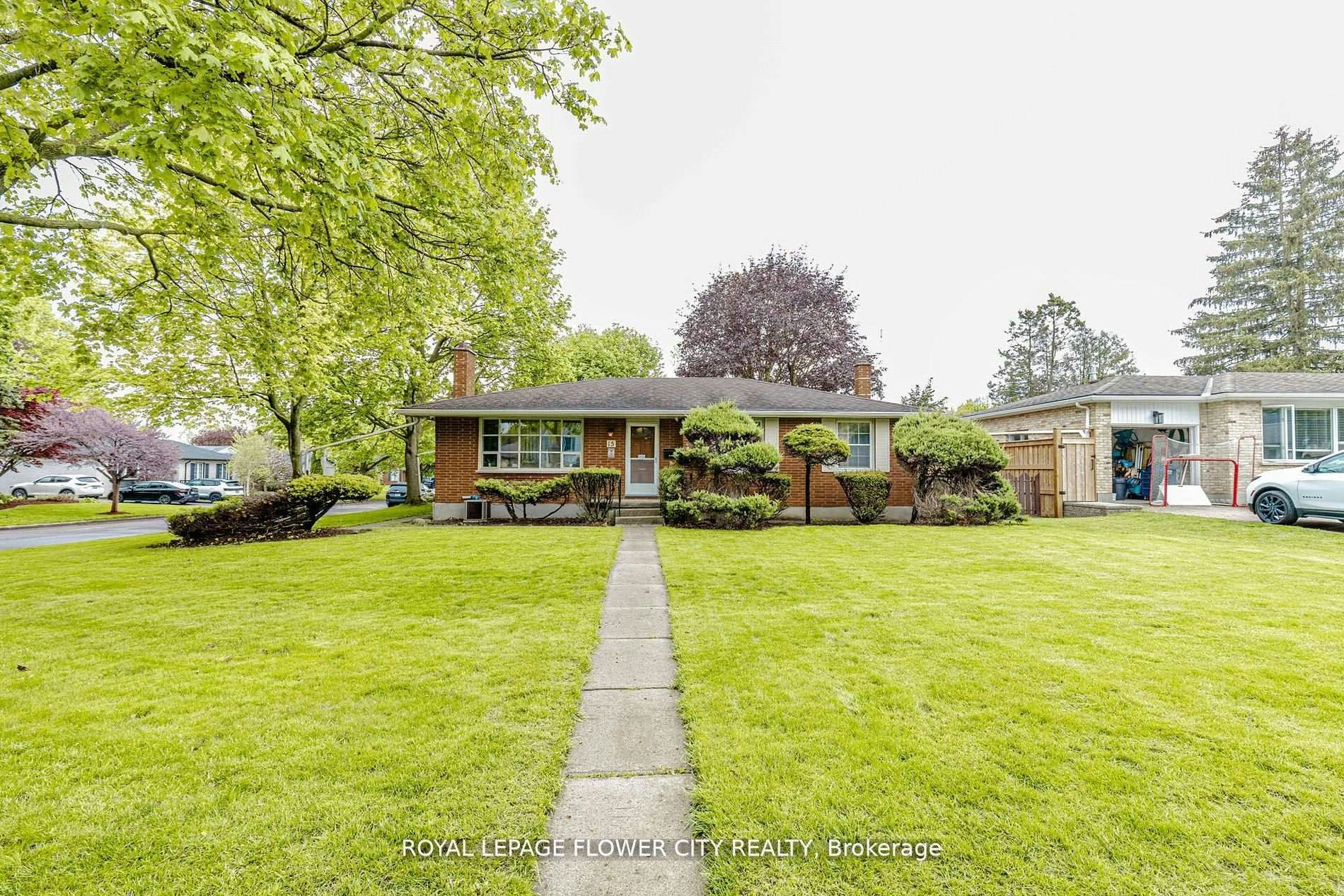 15 Cumberland Crescent, London, ON, N5X 1B7