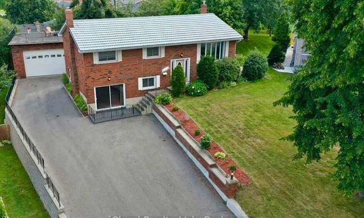 143 Morenz Crescent