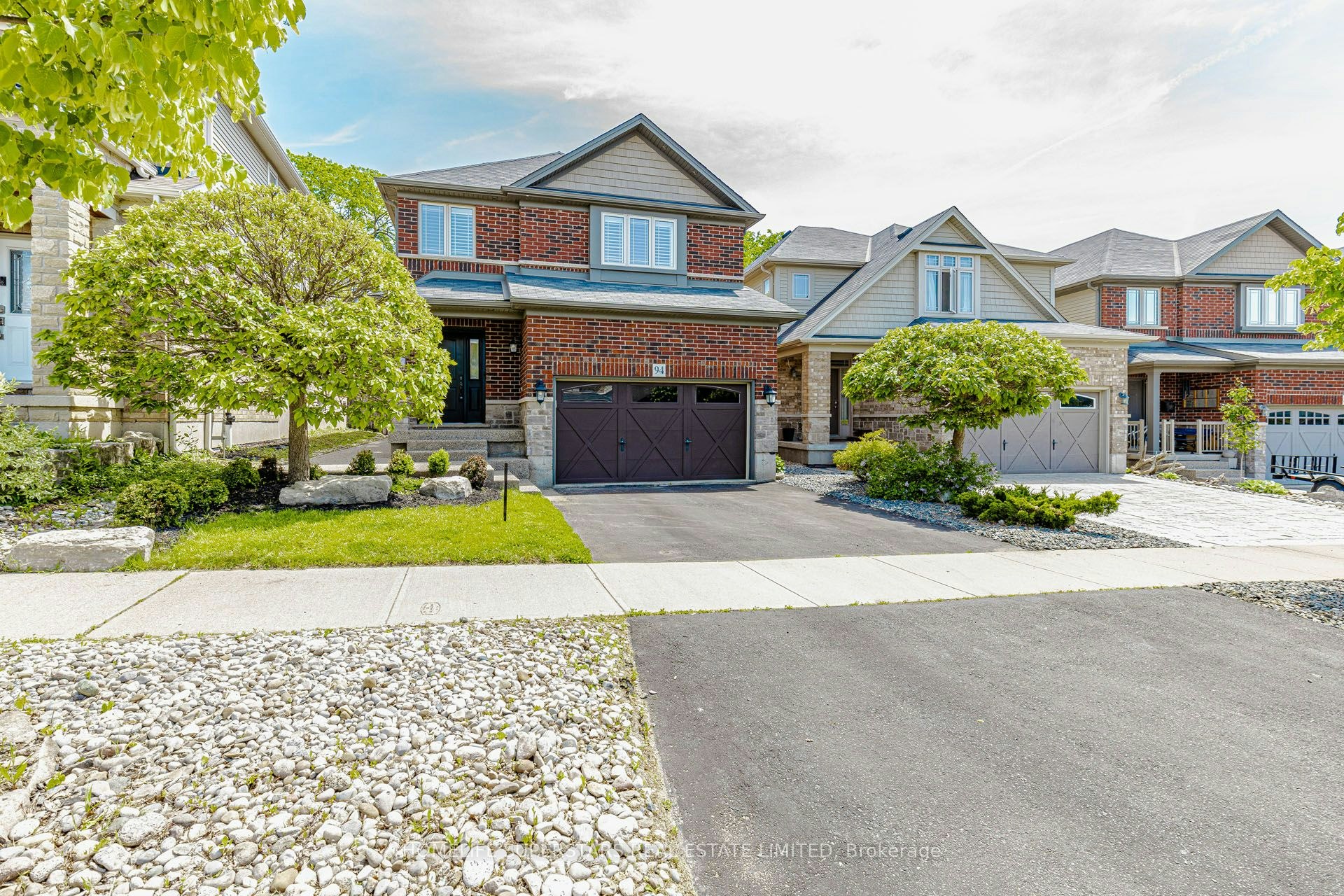 94 Forest Creek Drive, Kitchener, ON, N2R 0B5 - 2