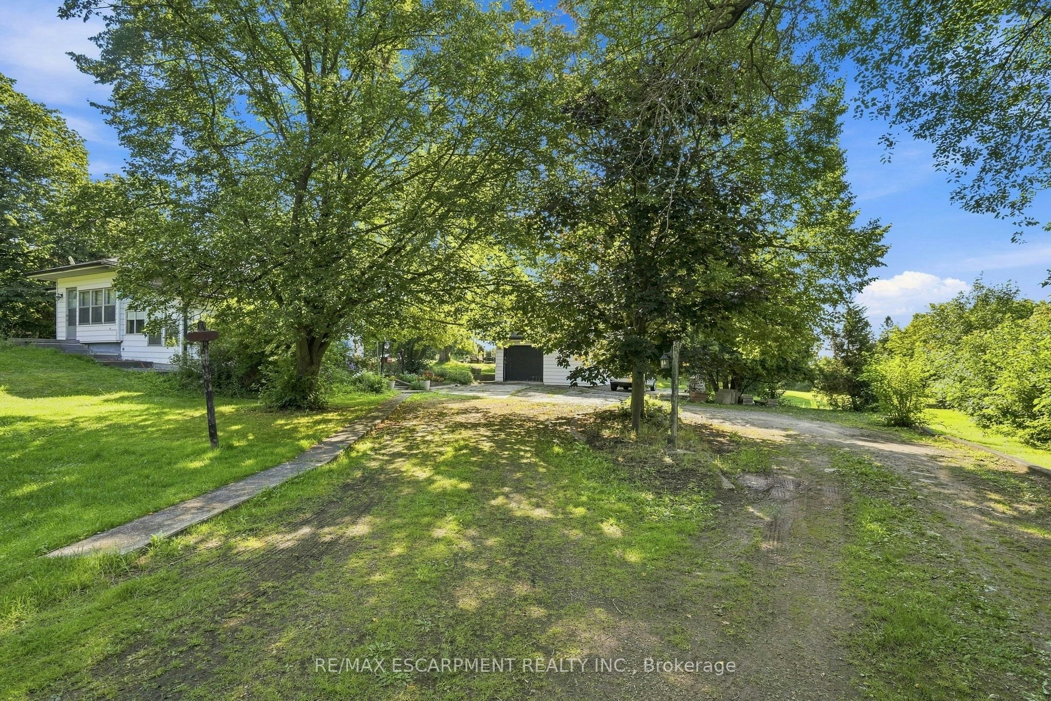 698 York Road - 5