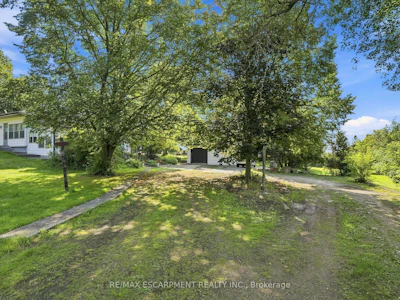 698 York Road - 5