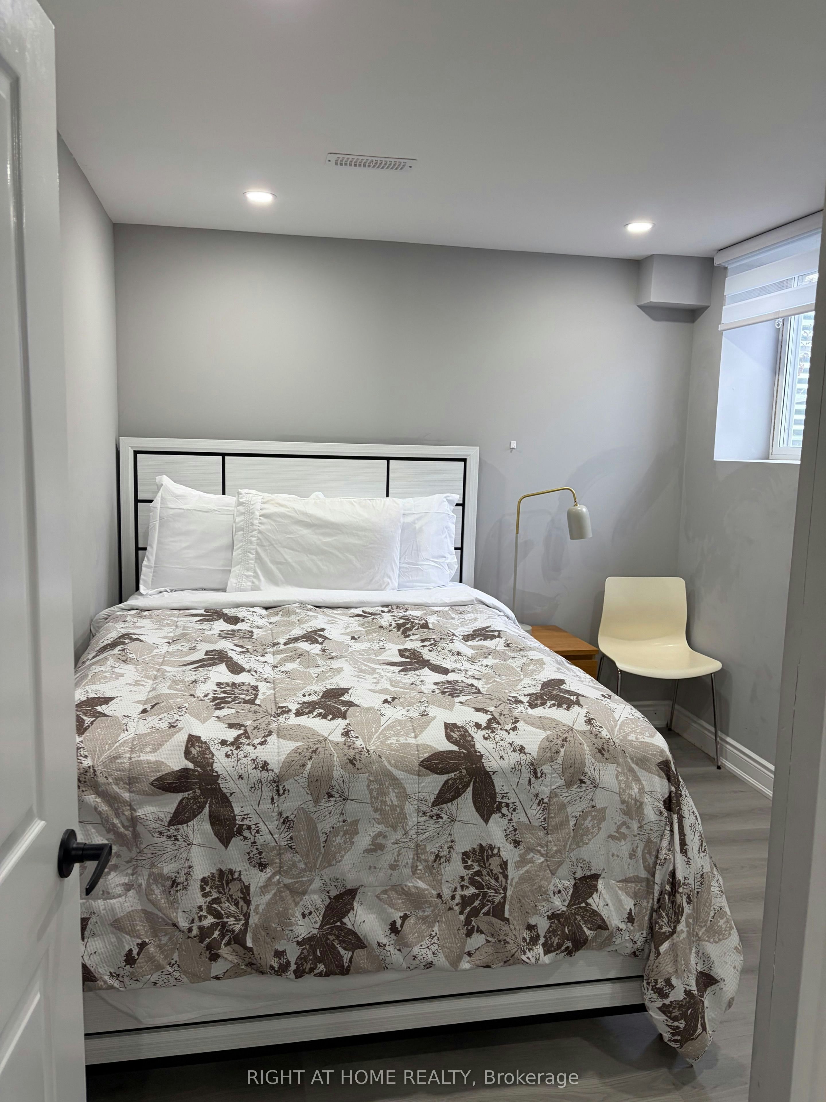 Basement-156 Otterbein Road, Kitchener, ON, N2B 0A8 - 8