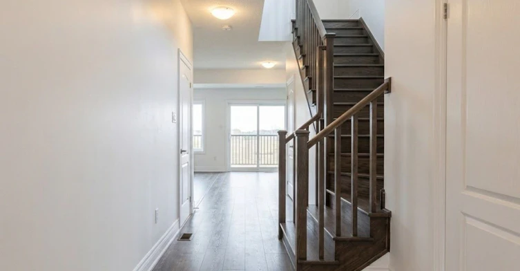 71 Sunset Way, Thorold, ON, L2V 0C8 - 2