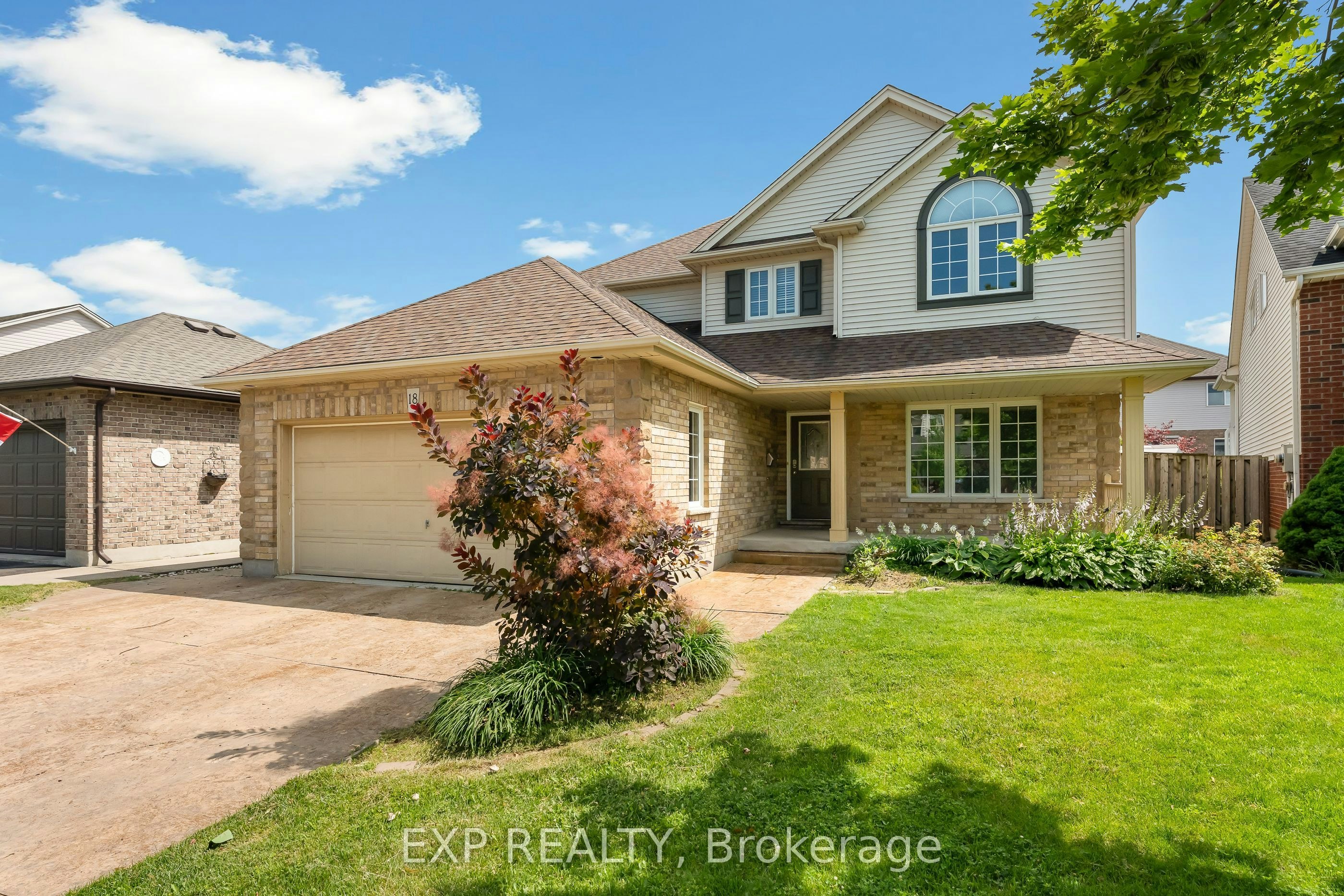 18 Briarwood Drive, St. Catharines, ON, L2S 4A7