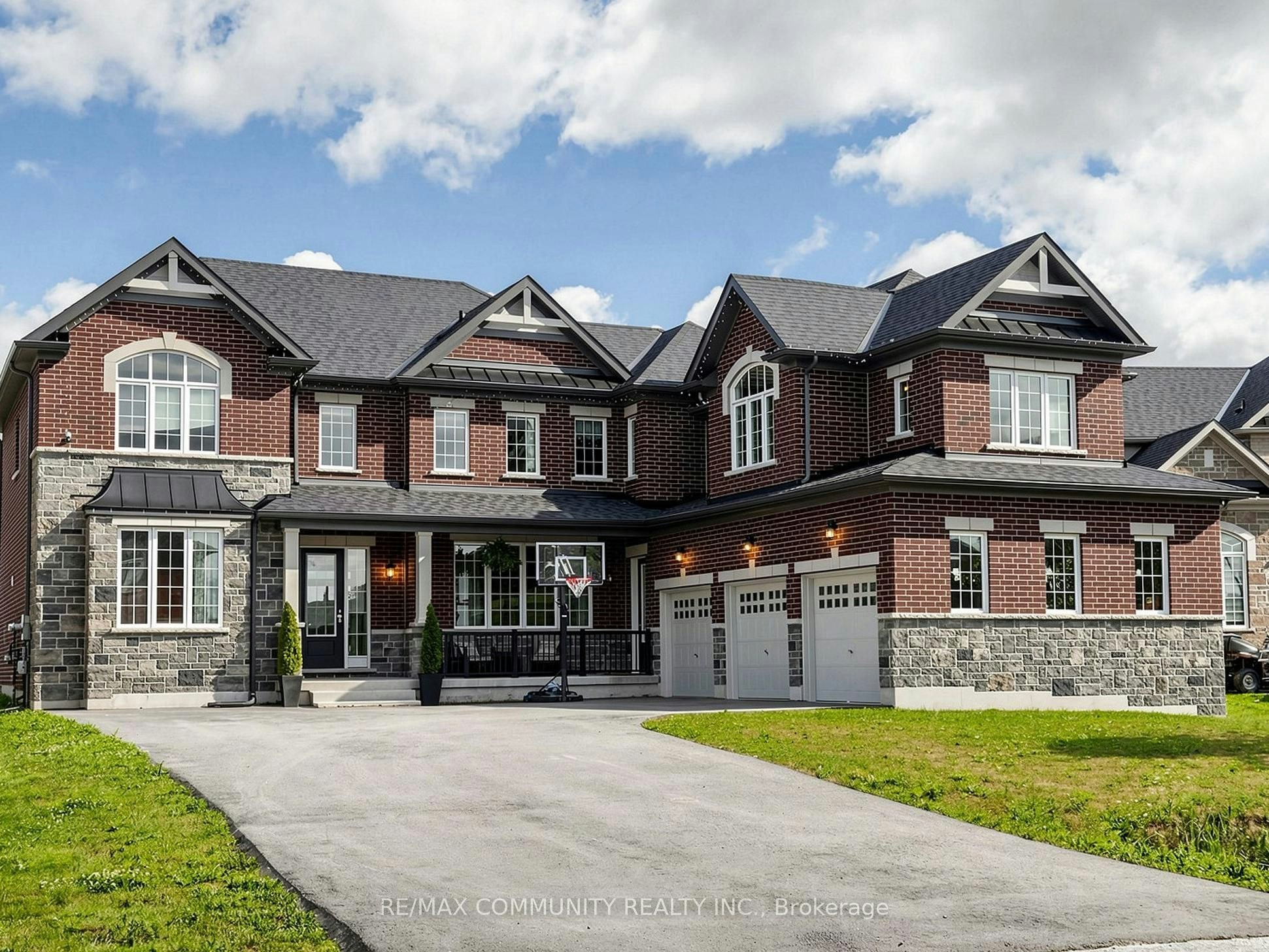 98 Golden Meadows Drive, Otonabee-South Monaghan, ON, K9J 0K8
