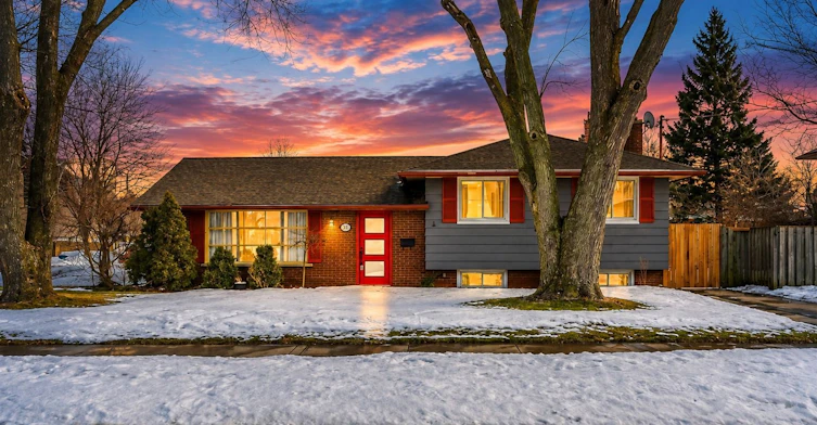 33 Fairlawn Road, Kitchener, ON, N2C 1X8