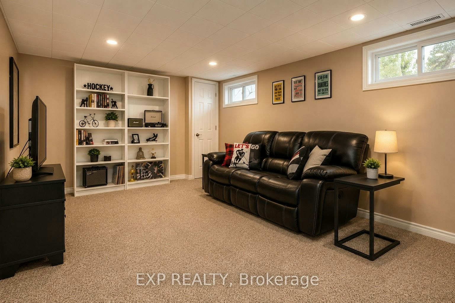 33 Fairlawn Road, Kitchener, ON, N2C 1X8 - 35