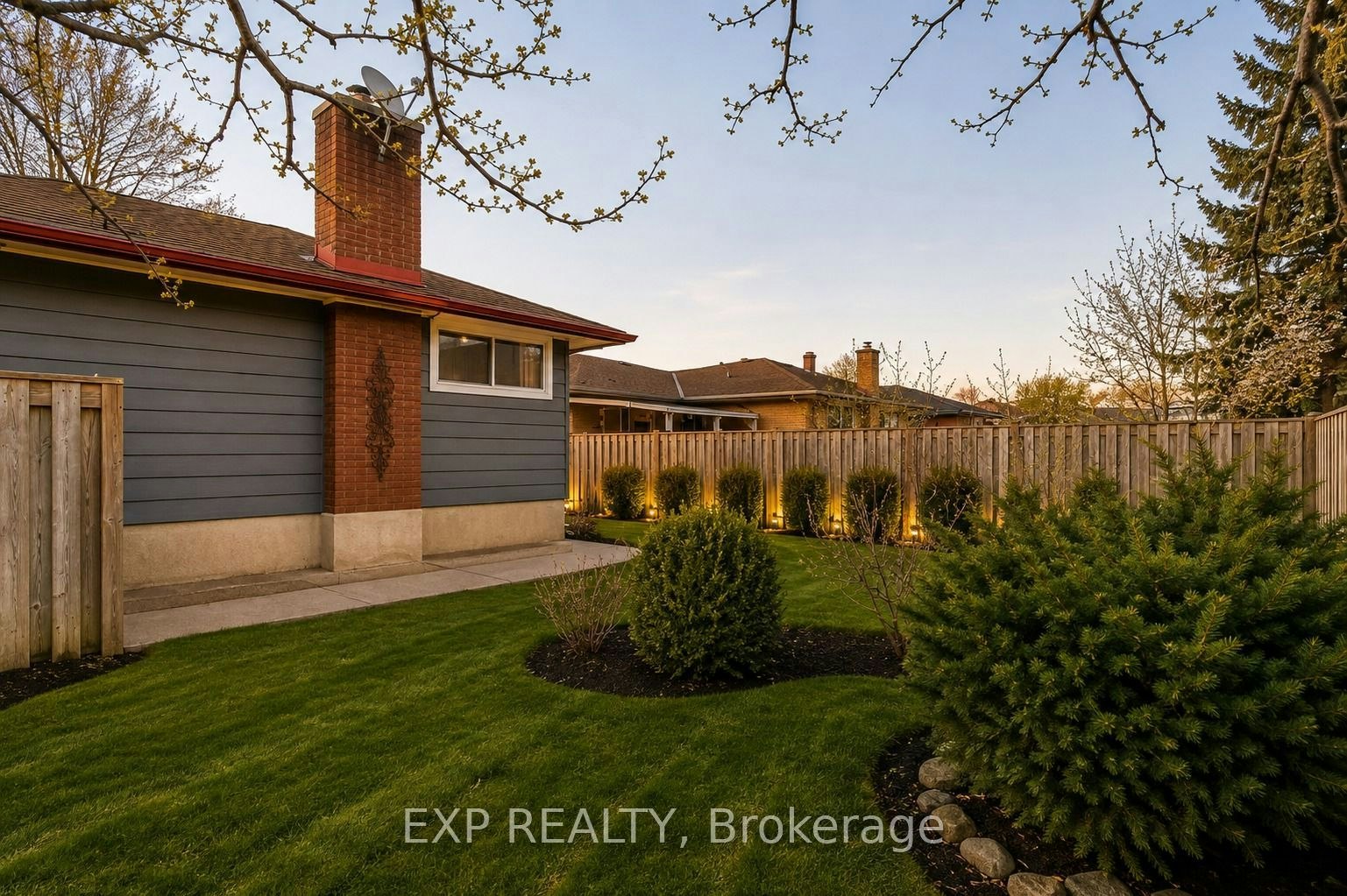 33 Fairlawn Road, Kitchener, ON, N2C 1X8 - 31