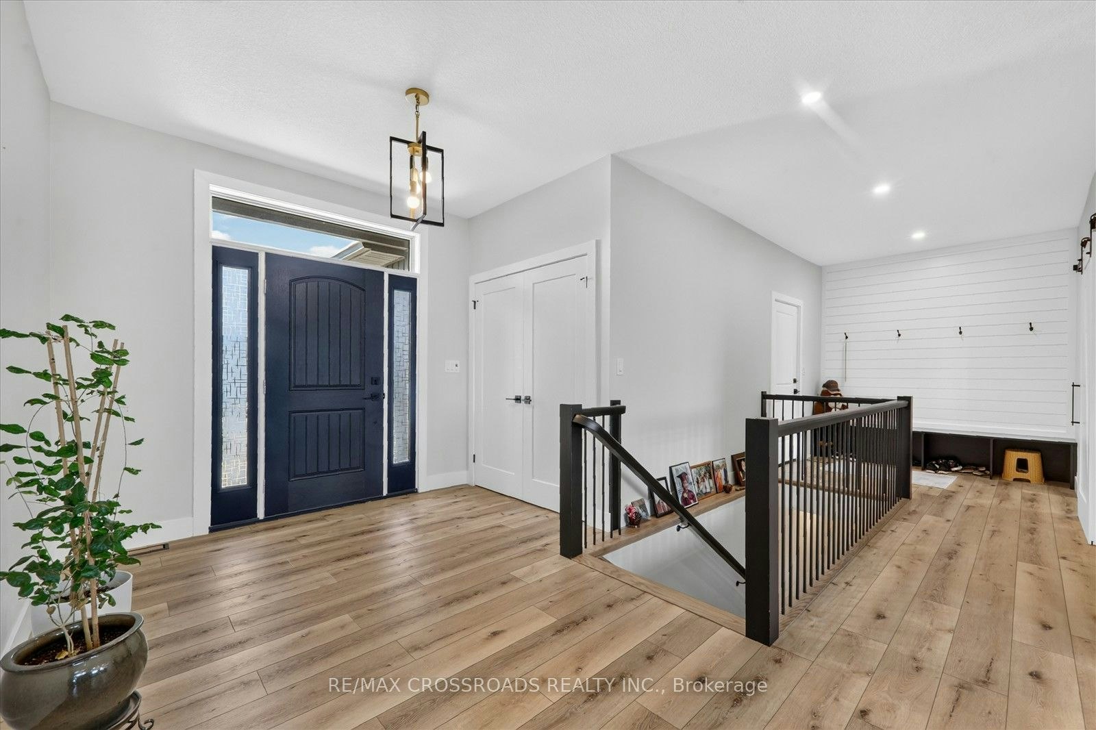 11 Mctavish Crescent, Huron Kinloss, ON, N0G 2R0 - 7
