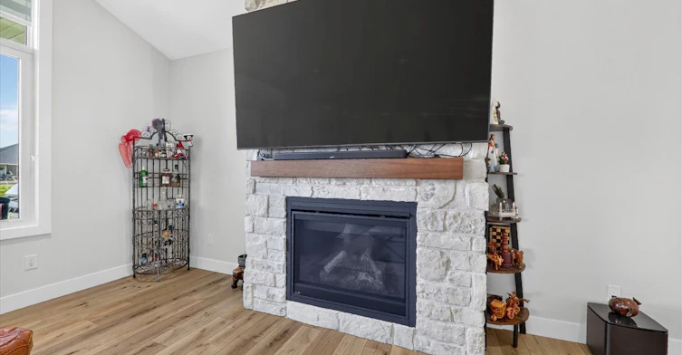 11 Mctavish Crescent, Huron Kinloss, ON, N0G 2R0 - 18
