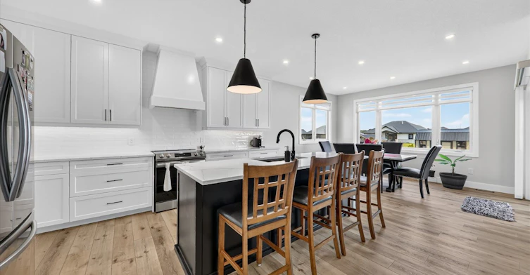 11 Mctavish Crescent, Huron Kinloss, ON, N0G 2R0 - 10