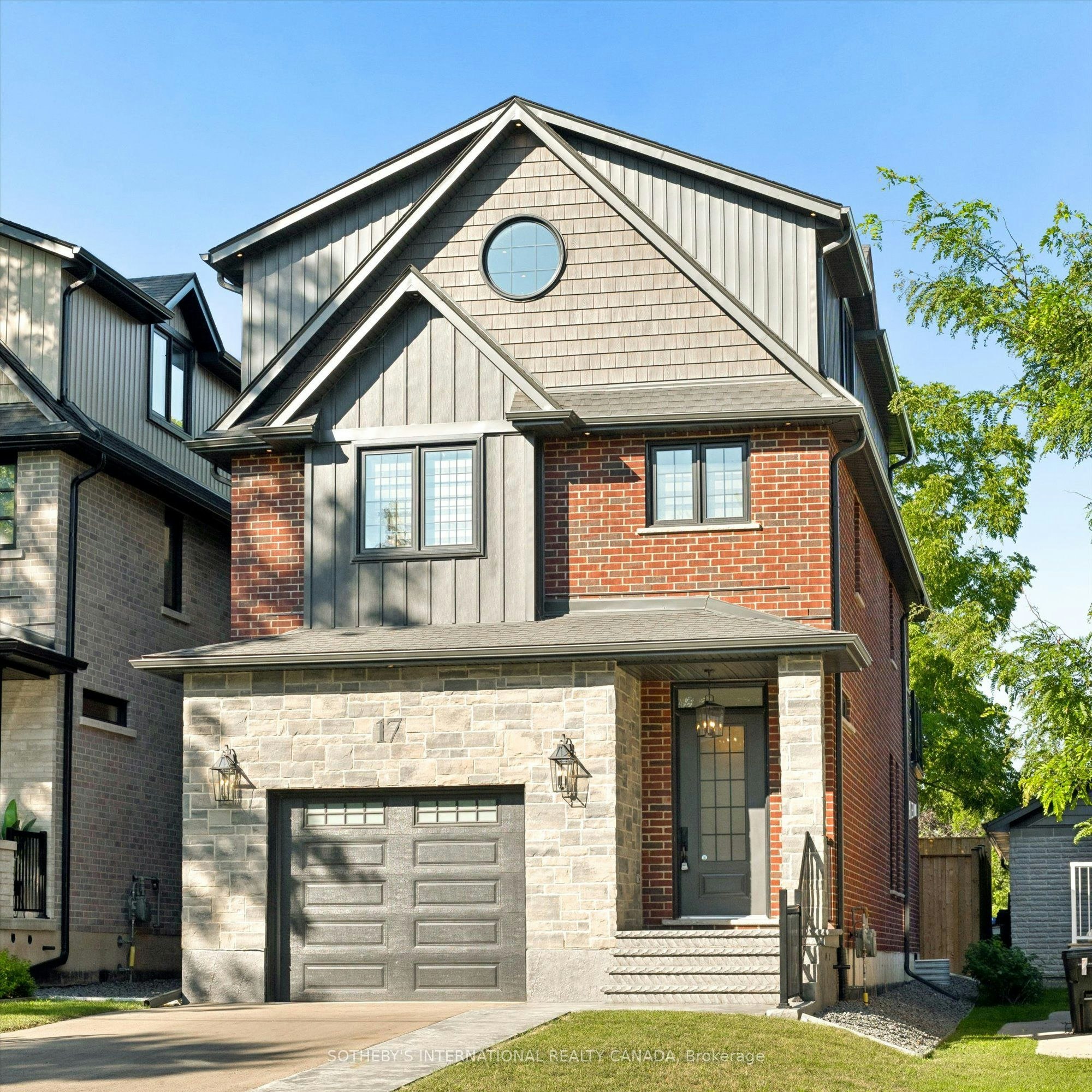 17 Avondale Avenue S, Waterloo, ON, N2L 2B5