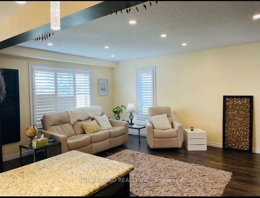 1376 Caen Avenue, Woodstock, ON, N4T 0J3 - 2