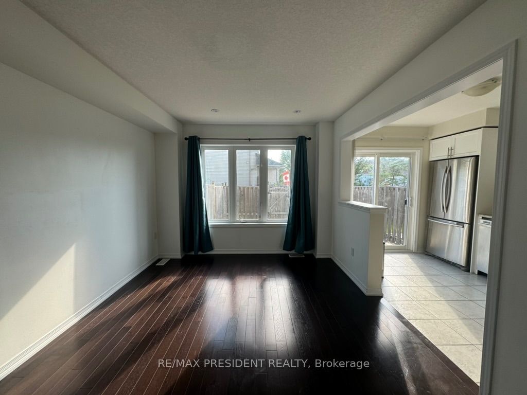 4 Avedisian Street, Brantford, ON, N3T 0G8 - 4