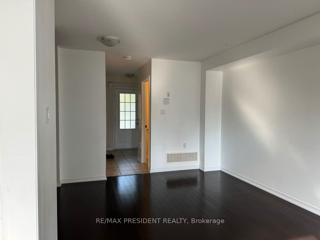 4 Avedisian Street, Brantford, ON, N3T 0G8 - 3