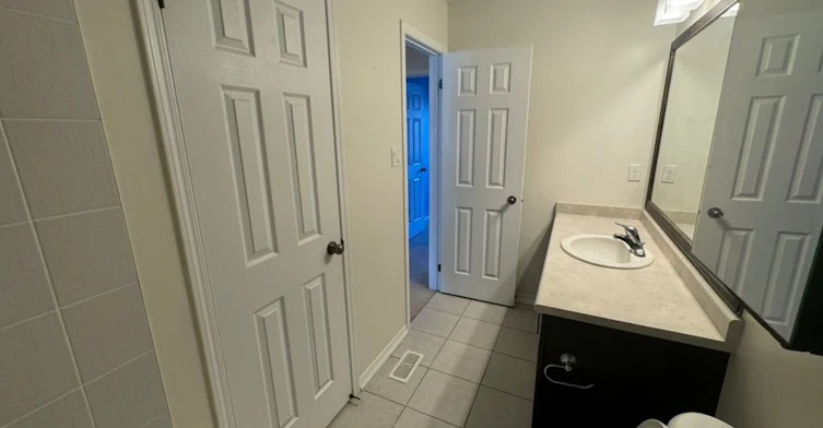 4 Avedisian Street, Brantford, ON, N3T 0G8 - 9
