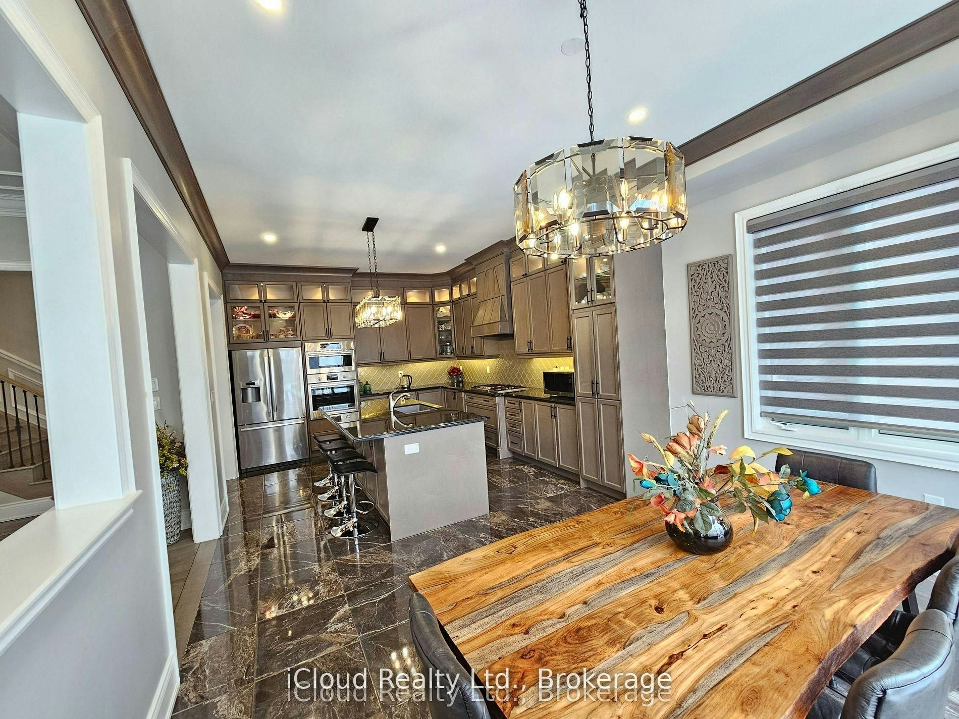 227 Humphrey Street, Hamilton, ON, L8B 1X4 - 9