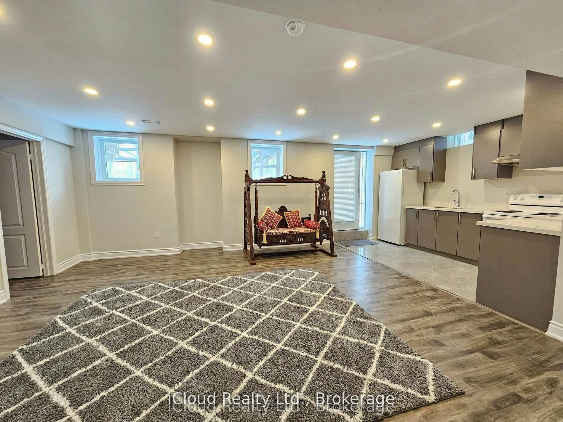 227 Humphrey Street, Hamilton, ON, L8B 1X4 - 37