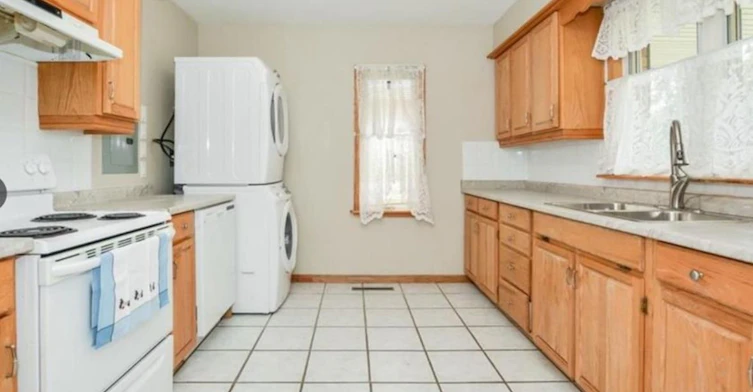 Main-37 Mckenzie Avenue, Kitchener, ON, N2H 2A7 - 9