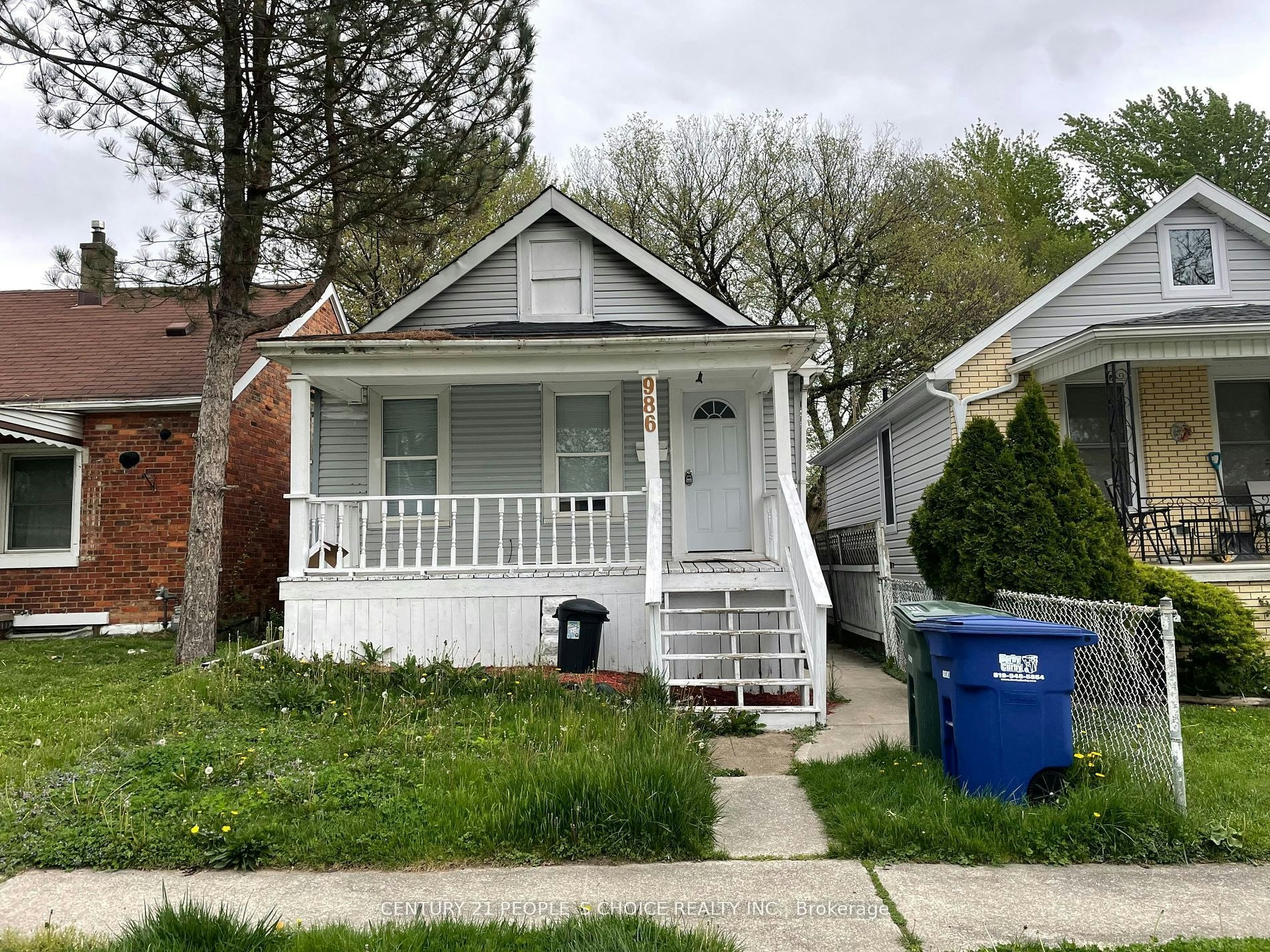 986 Bridge Avenue, Windsor, ON, N9B 2N1