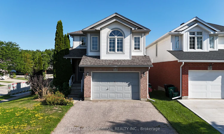 115 Peach Blossom Crescent