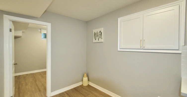Lower-102 Belmont Avenue, Hamilton, ON, L8L 7M1 - 5