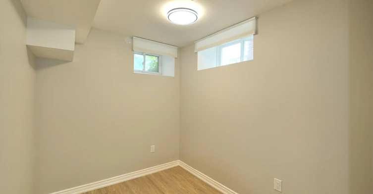 Lower-102 Belmont Avenue, Hamilton, ON, L8L 7M1 - 8