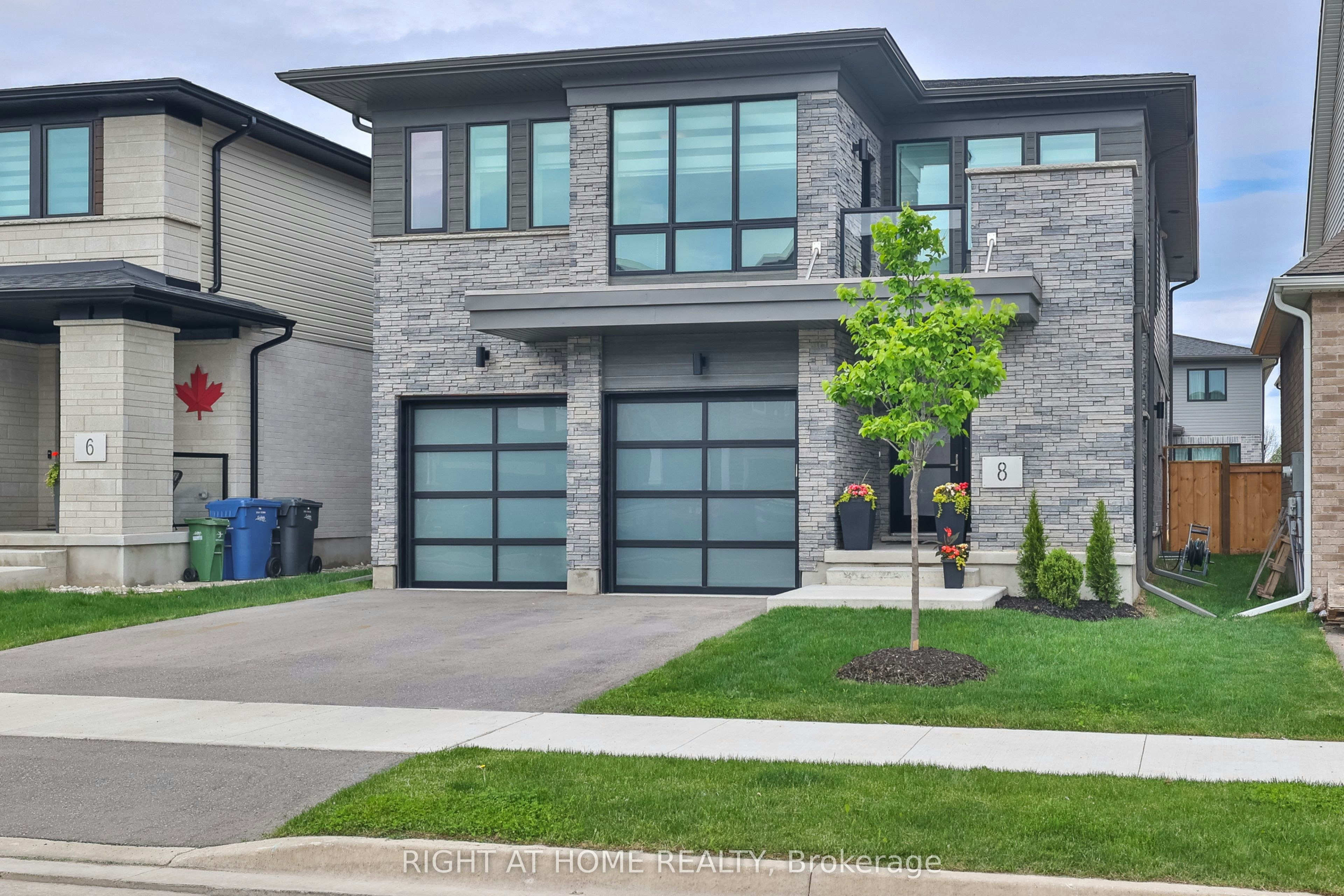 8 Ryder Avenue, Guelph, ON, N1G 0H3