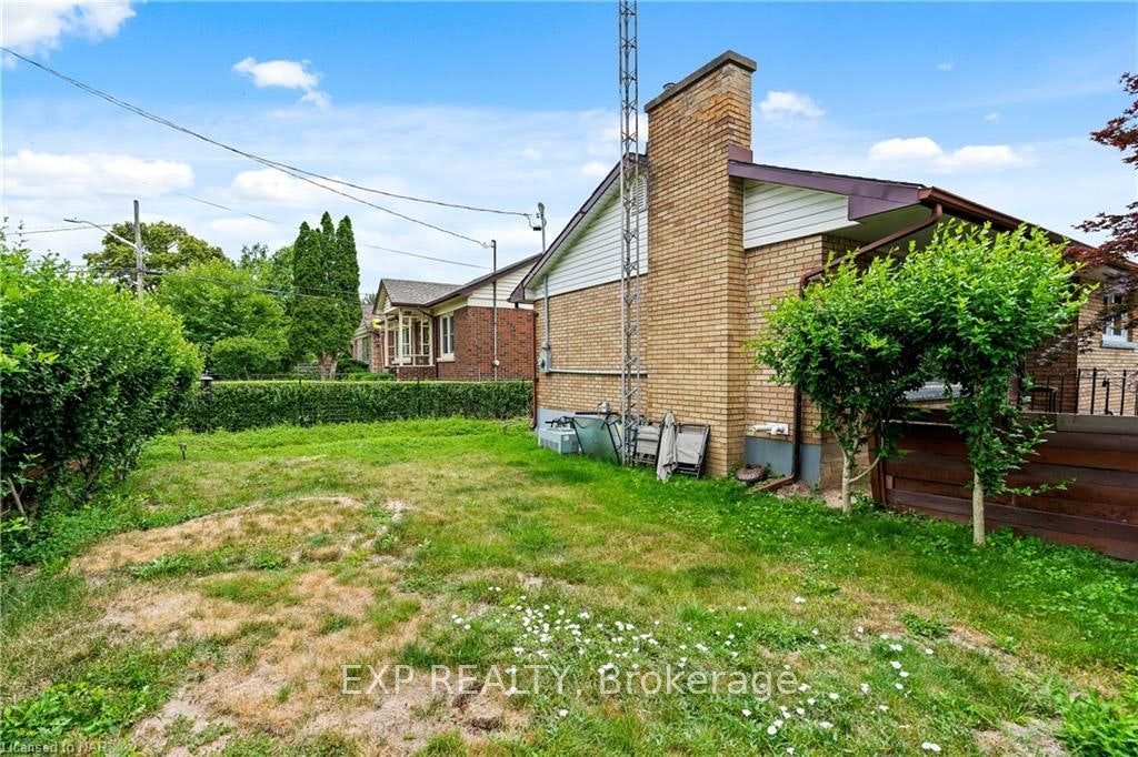 92 Margery Avenue, St. Catharines, ON, L2R 6K1 - 14