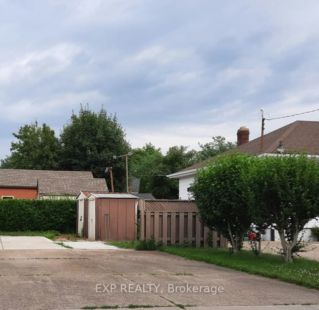 92 Margery Avenue, St. Catharines, ON, L2R 6K1 - 3