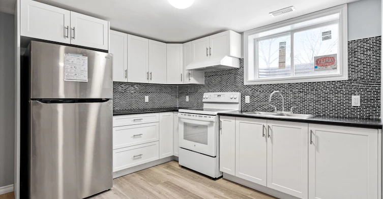 92 Margery Avenue, St. Catharines, ON, L2R 6K1 - 10