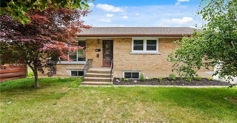 92 Margery Avenue, St. Catharines, ON, L2R 6K1