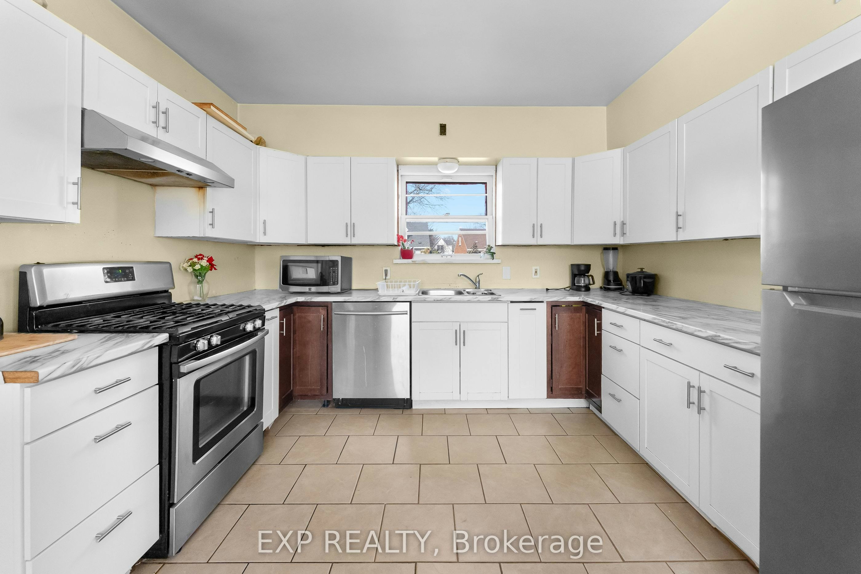 5958 Summer Street, Niagara Falls, ON, L2G 1M3 - 12