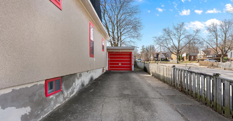 5958 Summer Street, Niagara Falls, ON, L2G 1M3 - 4