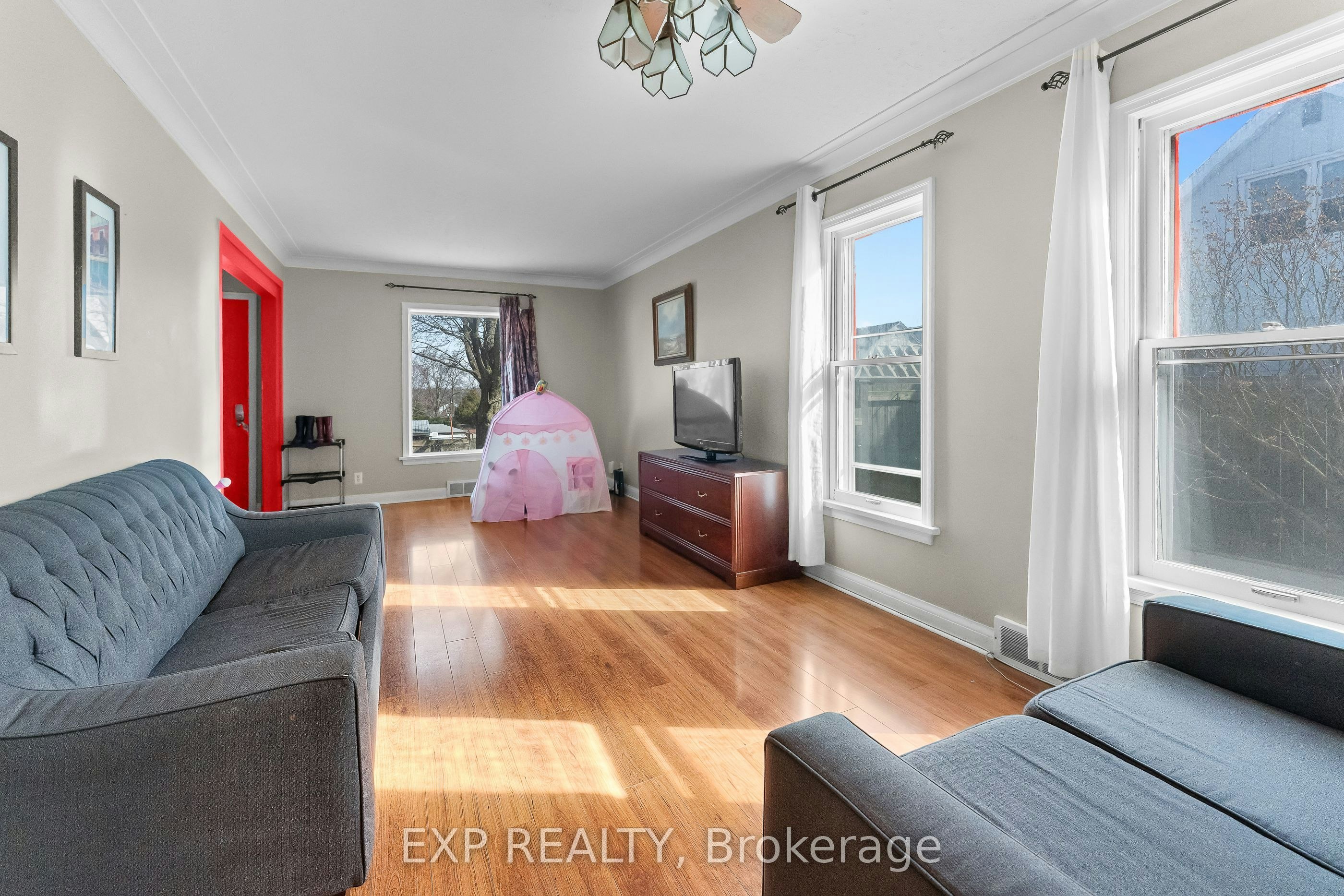 5958 Summer Street, Niagara Falls, ON, L2G 1M3 - 7