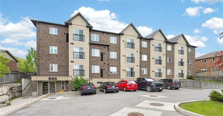 204-886 Golf Links Road, Hamilton, ON, L9K 1J8