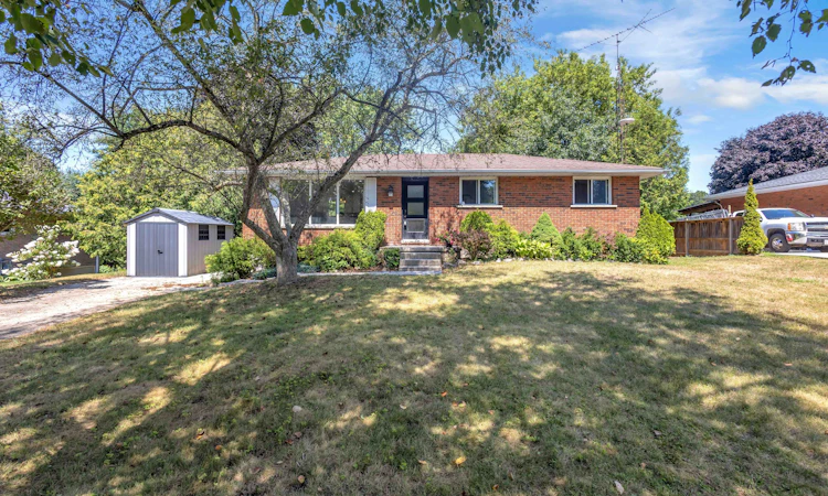 30 Ridgeway Avenue