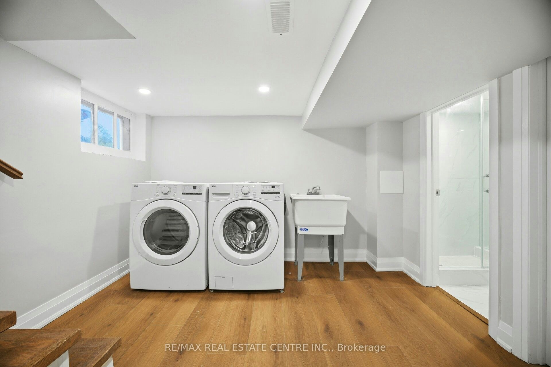 90 Holton Avenue S, Hamilton, ON, L8M 2L2 - 43