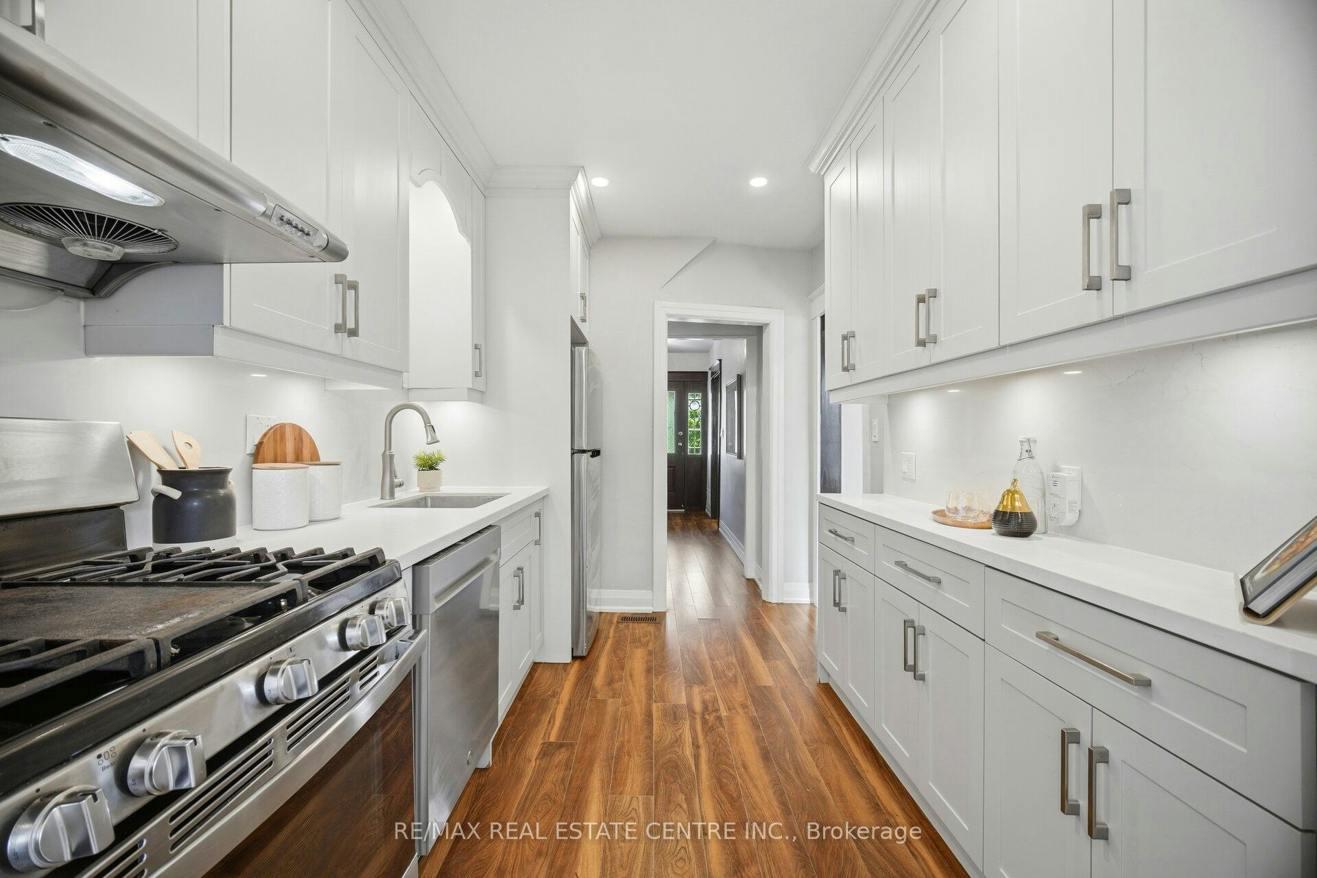 90 Holton Avenue S, Hamilton, ON, L8M 2L2 - 17