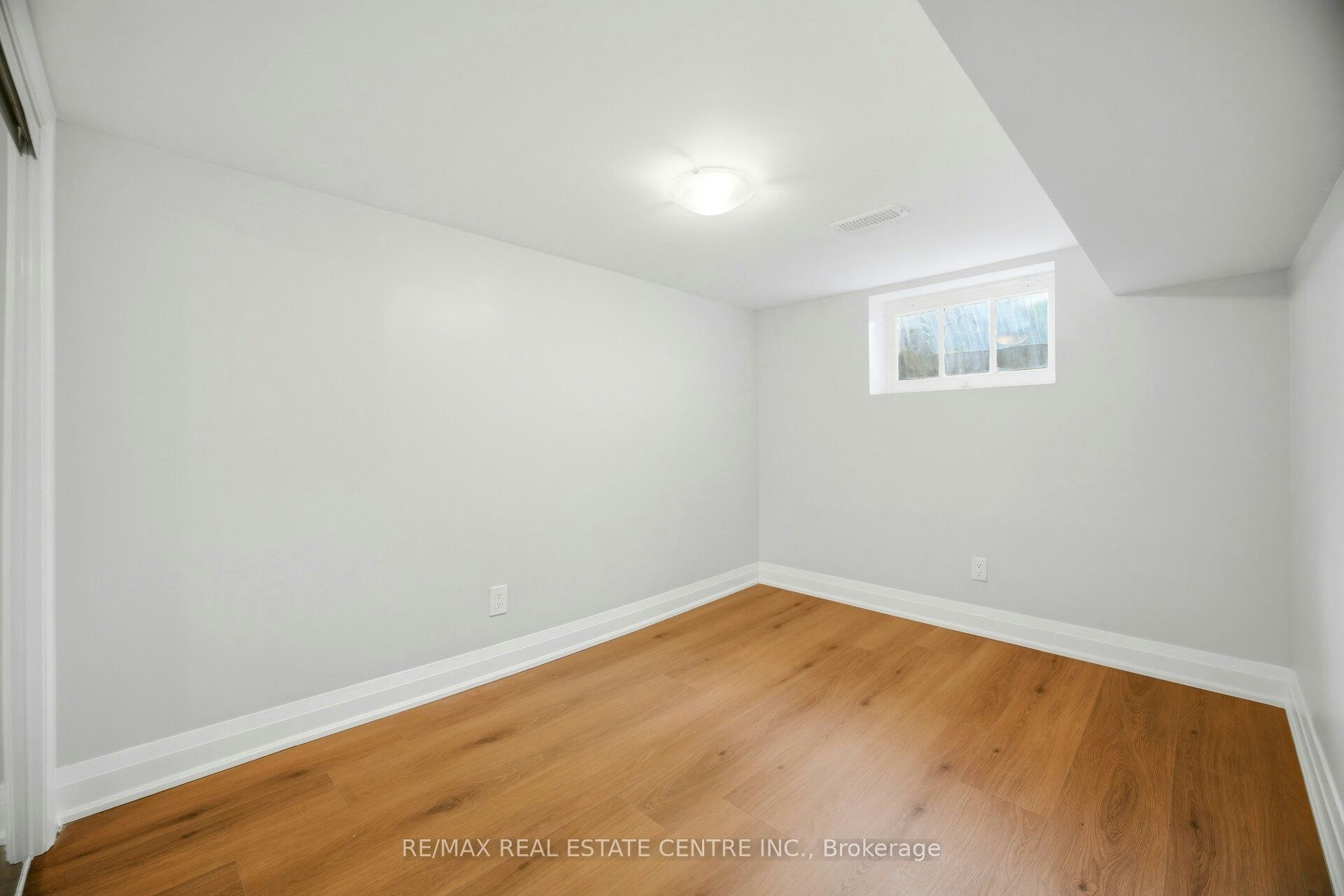 90 Holton Avenue S, Hamilton, ON, L8M 2L2 - 42