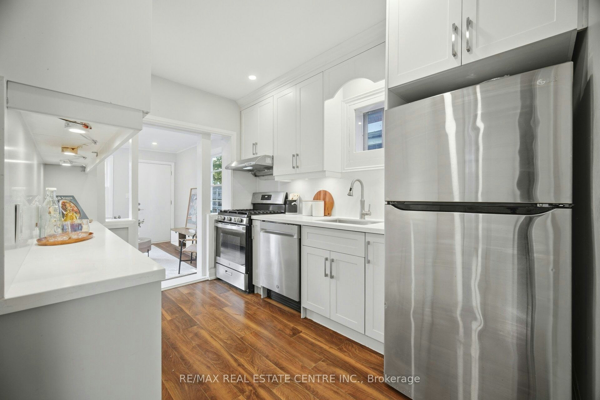 90 Holton Avenue S, Hamilton, ON, L8M 2L2 - 16